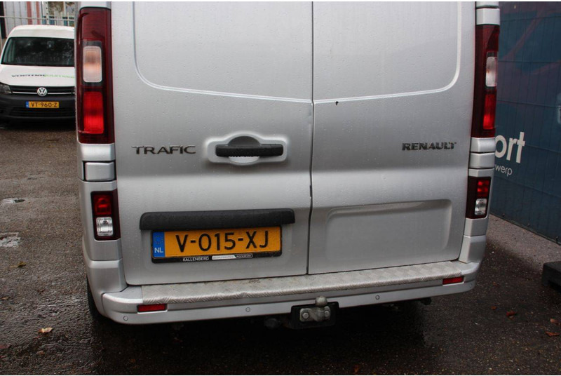 Цельнометаллический фургон Renault Trafic: фото 17