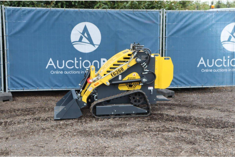 SKIDSTER EG360 - Гусеничный погрузчик: фото 1 SKIDSTER EG360 - Гусеничный погрузчик: фото 1