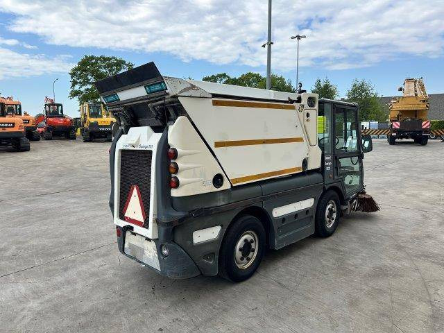 Schmidt Swingo 225 - Подметально-уборочная машина: фото 4 Schmidt Swingo 225 - Подметально-уборочная машина: фото 4