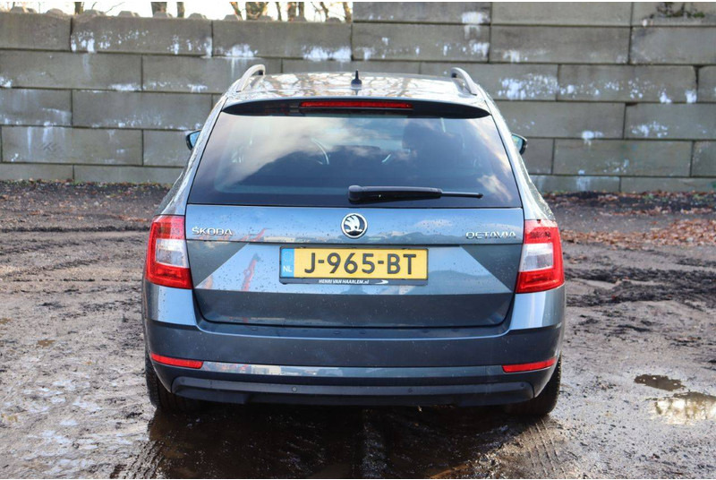 Škoda Octavia - Легковой автомобиль: фото 5 Škoda Octavia - Легковой автомобиль: фото 5