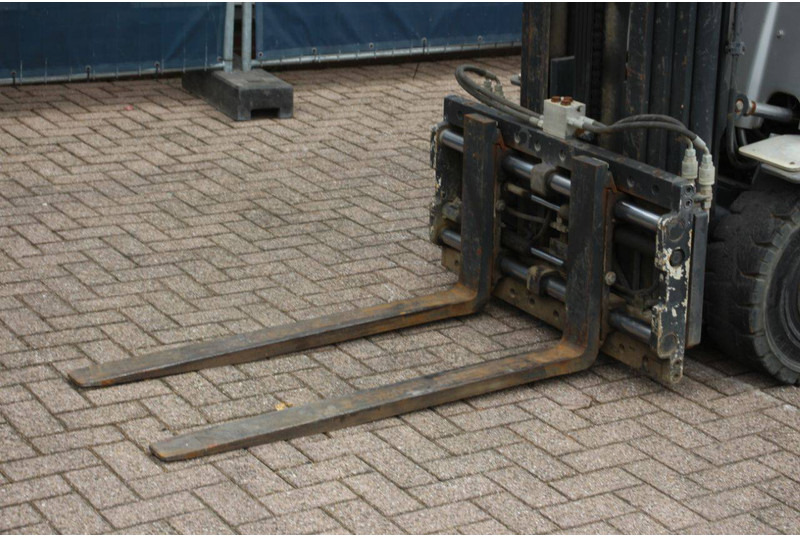 Газовый погрузчик Still RX 70-25: фото 9