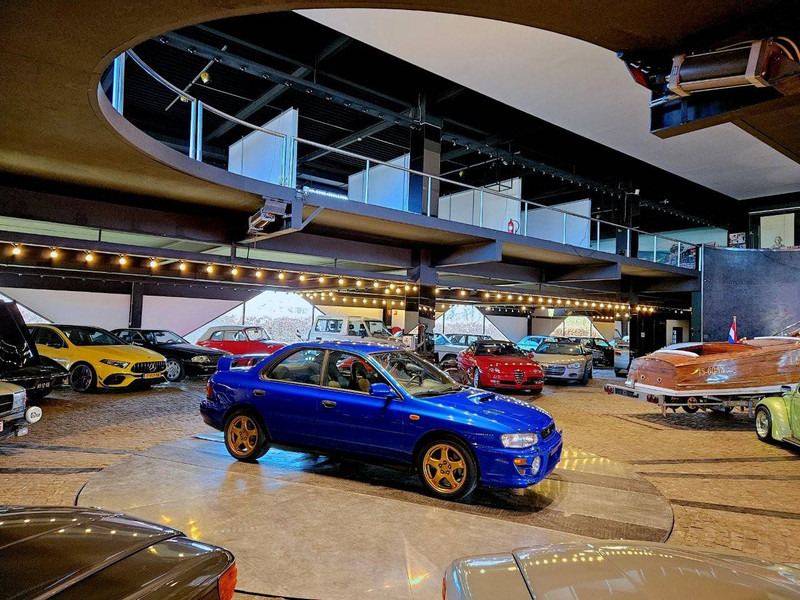 Subaru Impreza 2.0 GT Turbo AWD - Легковой автомобиль: фото 4 Subaru Impreza 2.0 GT Turbo AWD - Легковой автомобиль: фото 4