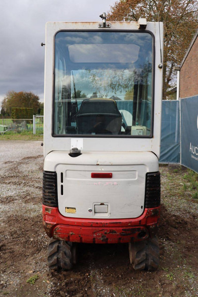 Takeuchi TB016 - Гусеничный экскаватор: фото 5 Takeuchi TB016 - Гусеничный экскаватор: фото 5