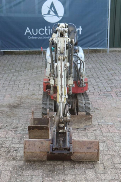 Мини-экскаватор Takeuchi TB108: фото 8