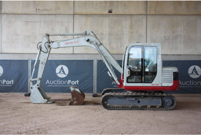 Takeuchi TB175C - Гусеничный экскаватор: фото 2 Takeuchi TB175C - Гусеничный экскаватор: фото 2