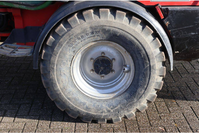 Колёсный погрузчик Volvo L25B-P: фото 19