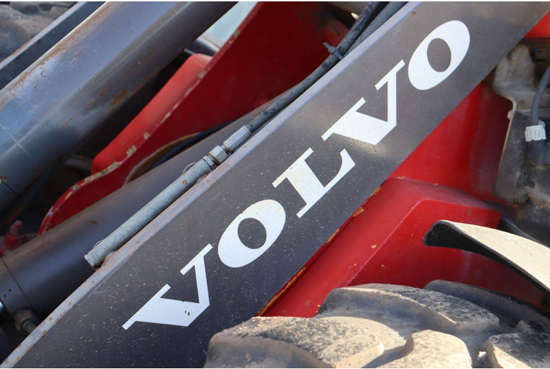 Колёсный погрузчик Volvo L25B-P: фото 15