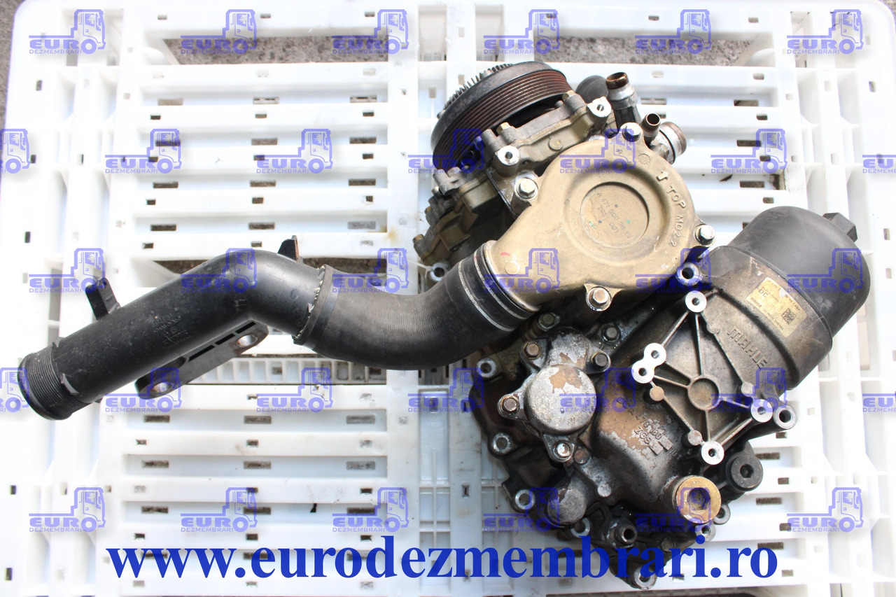 CARCASA FILTRU ULEI + POMPA APA MERCEDES ACTROS OM470LA A4701802910 - Масляный фильтр для Грузовиков: фото 1 CARCASA FILTRU ULEI + POMPA APA MERCEDES ACTROS OM470LA A4701802910 - Масляный фильтр для Грузовиков: фото 1