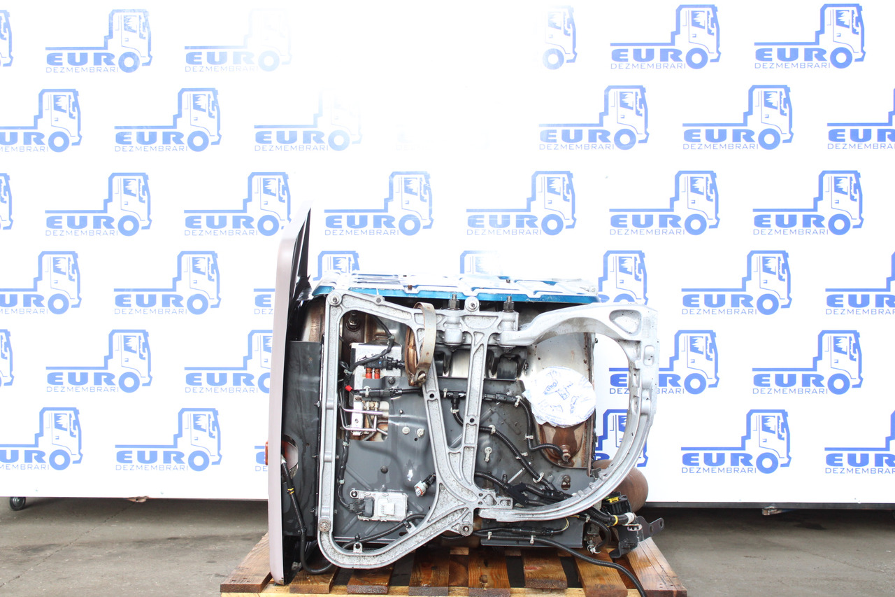 CATALIZATOR RENAULT T EURO 6 22495990 - Катализатор для Грузовиков: фото 2 CATALIZATOR RENAULT T EURO 6 22495990 - Катализатор для Грузовиков: фото 2