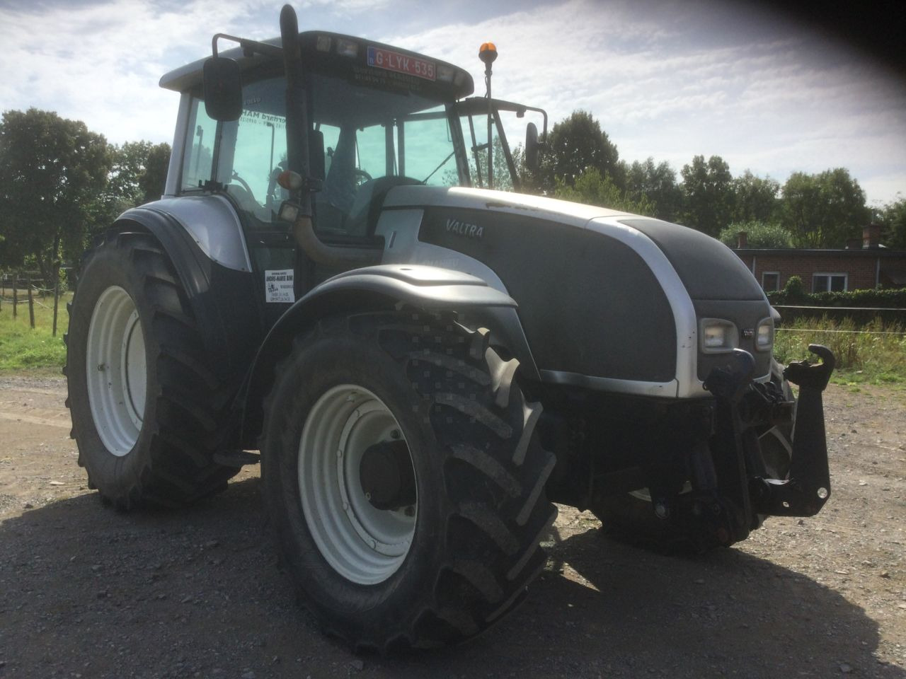 Valtra T190 - Трактор: фото 4 Valtra T190 - Трактор: фото 4