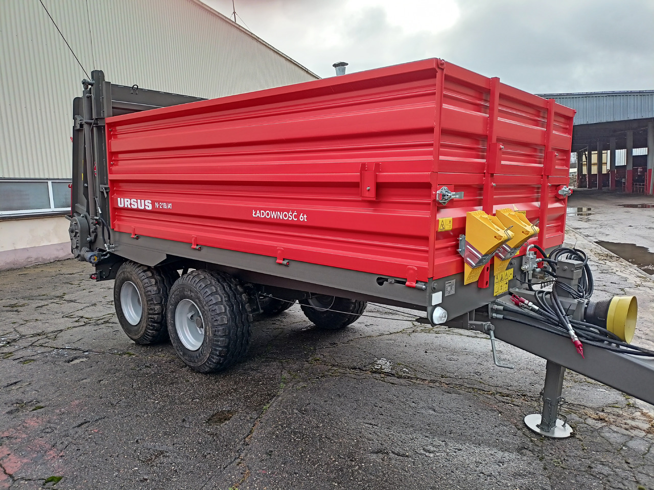 Ursus Rozrzutnik obornika 6 t / Разбрасыватель навоза / Miststreuer / Manure spreader 6 t - Навозоразбрасыватель: фото 3 Ursus Rozrzutnik obornika 6 t / Разбрасыватель навоза / Miststreuer / Manure spreader 6 t - Навозоразбрасыватель: фото 3