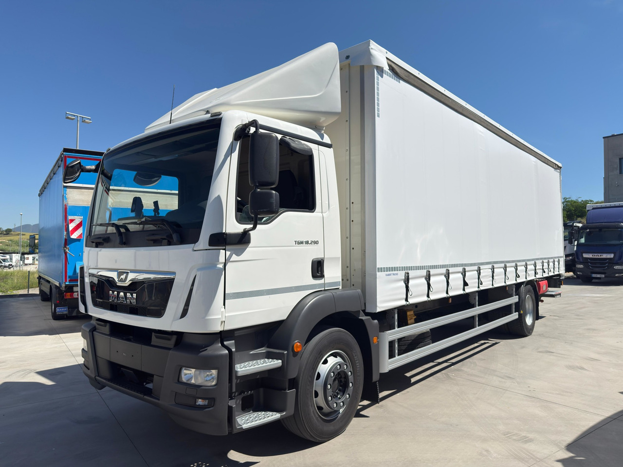 MAN 18.290 BL TGM E6 (Tauliner) - Тентованный грузовик: фото 1 MAN 18.290 BL TGM E6 (Tauliner) - Тентованный грузовик: фото 1