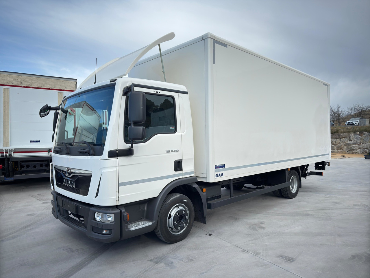 MAN 8.190 TGL E6 (VAN) - Грузовик с закрытым кузовом: фото 1 MAN 8.190 TGL E6 (VAN) - Грузовик с закрытым кузовом: фото 1