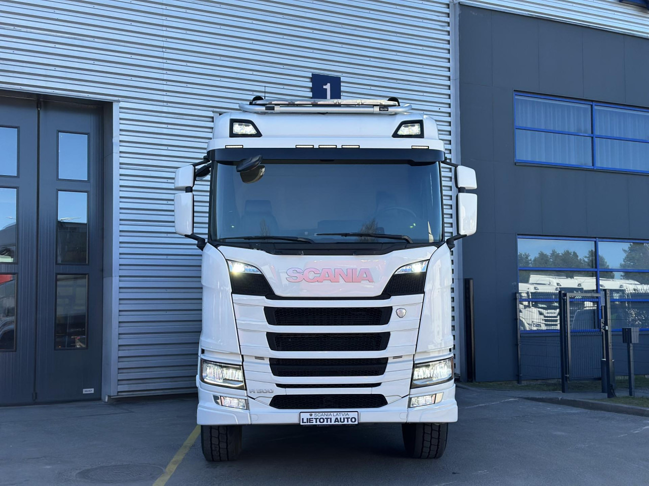 SCANIA R 500 B6x4HZ - Грузовик-шасси: фото 5 SCANIA R 500 B6x4HZ - Грузовик-шасси: фото 5
