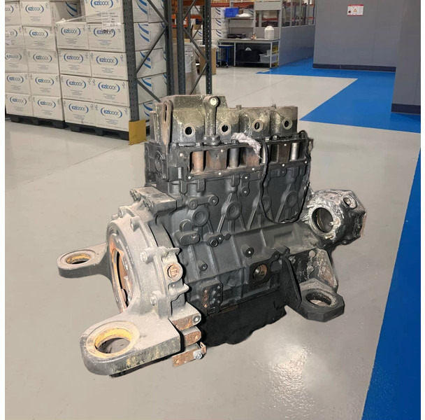 Hitachi - Двигатель: фото 1 Hitachi - Двигатель: фото 1