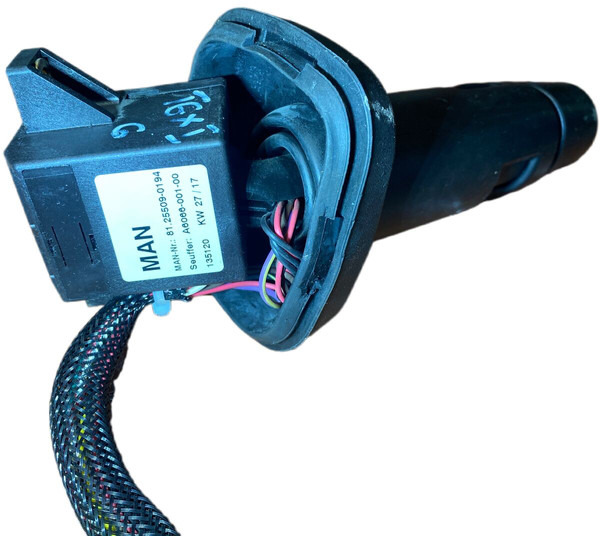 MAN TGX I 6, TGX I 17, TGS 5, TGX I 19, TGM I 3 - Реле: фото 2 MAN TGX I 6, TGX I 17, TGS 5, TGX I 19, TGM I 3 - Реле: фото 2