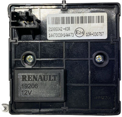 Renault - Приборная панель: фото 2 Renault - Приборная панель: фото 2