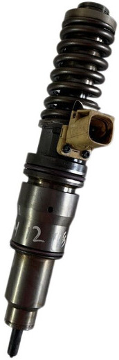 Volvo FM 12 - Топливный фильтр: фото 1 Volvo FM 12 - Топливный фильтр: фото 1