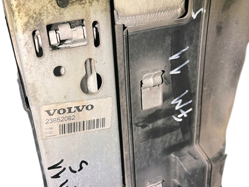 Volvo - Радиатор: фото 3 Volvo - Радиатор: фото 3