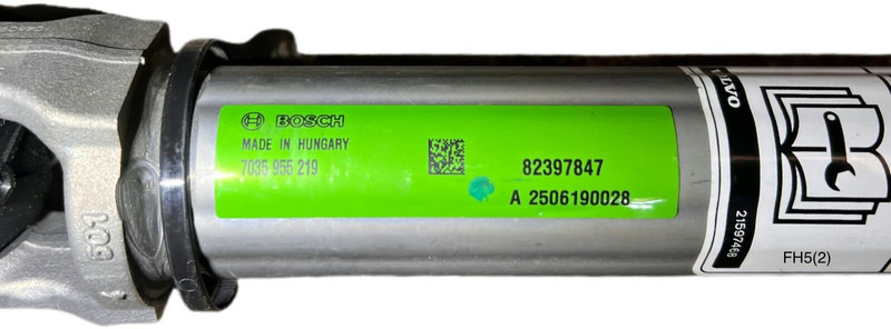 Volvo  - Приводный вал: фото 2 Volvo  - Приводный вал: фото 2