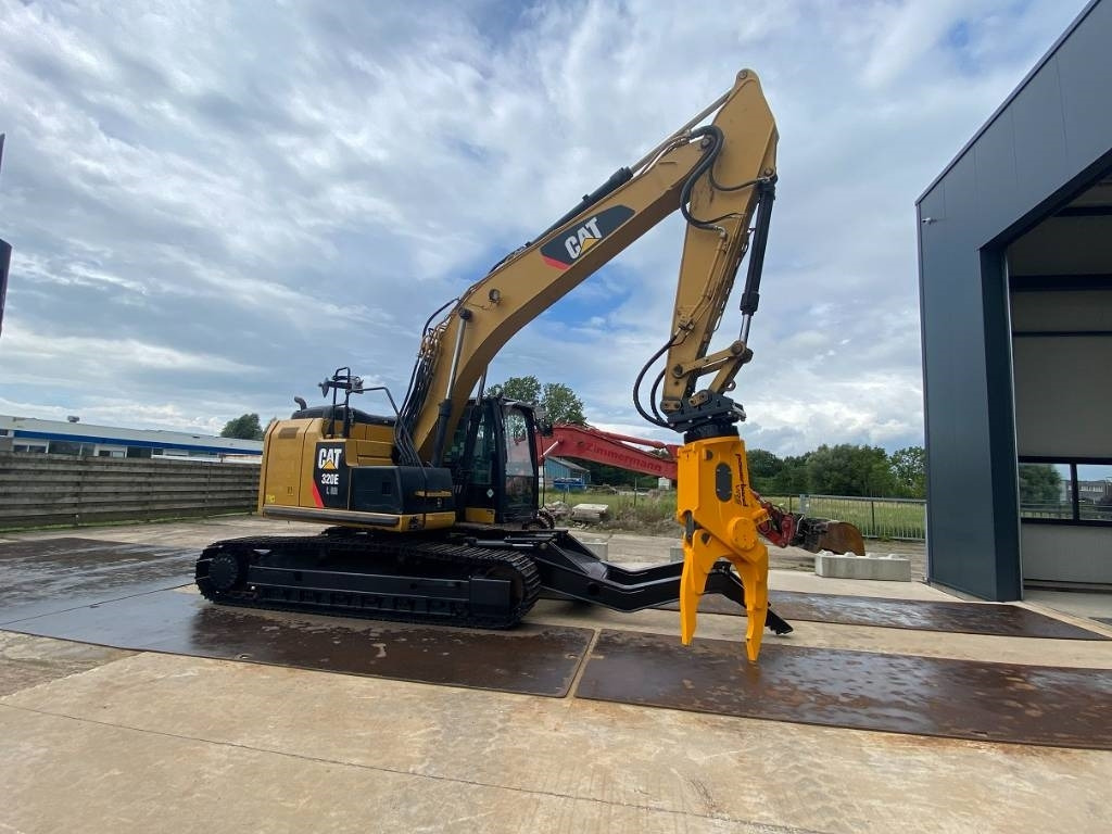 CAT 320 EL LR CAR DISMANTLER - Экскаватор для демонтажных работ: фото 3 CAT 320 EL LR CAR DISMANTLER - Экскаватор для демонтажных работ: фото 3