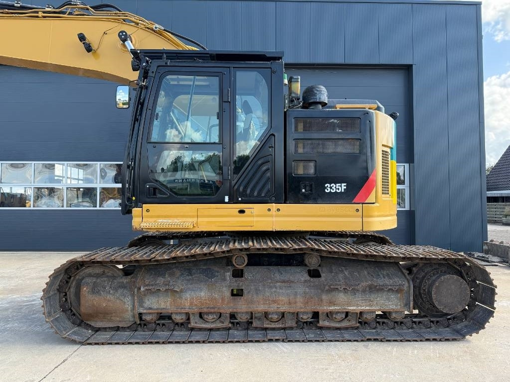 Гусеничный экскаватор CAT 335 F L CR: фото 23 Гусеничный экскаватор CAT 335 F L CR: фото 23