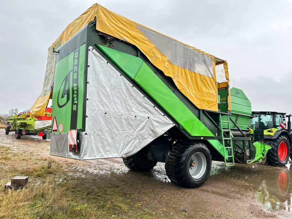 AVR Spirit 8200 - Картофелеуборочный комбайн: фото 3 AVR Spirit 8200 - Картофелеуборочный комбайн: фото 3