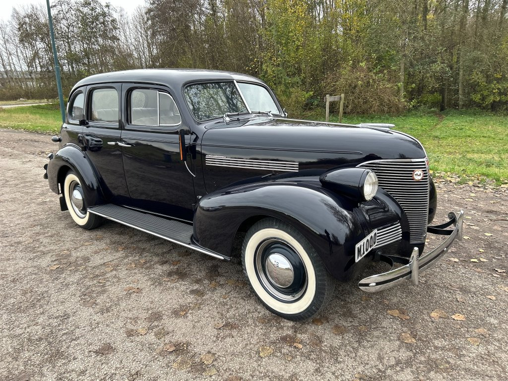 CHEVROLET - Легковой автомобиль: фото 3 CHEVROLET - Легковой автомобиль: фото 3