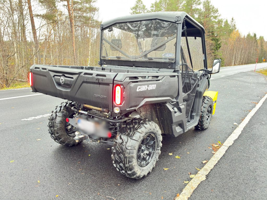 Can-Am Traxter XU (side-by-side) - Квадроцикл: фото 5 Can-Am Traxter XU (side-by-side) - Квадроцикл: фото 5