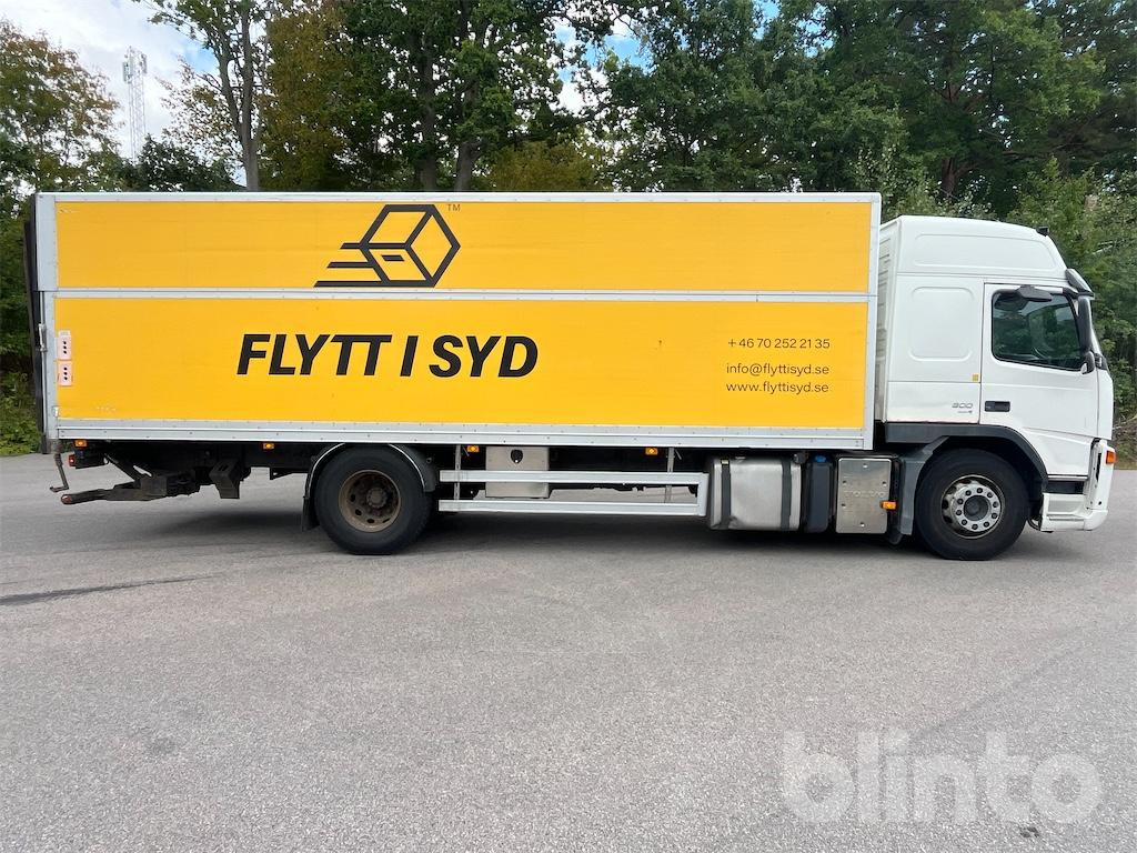 VOLVO FM-300 4X2 - Другая техника: фото 4 VOLVO FM-300 4X2 - Другая техника: фото 4