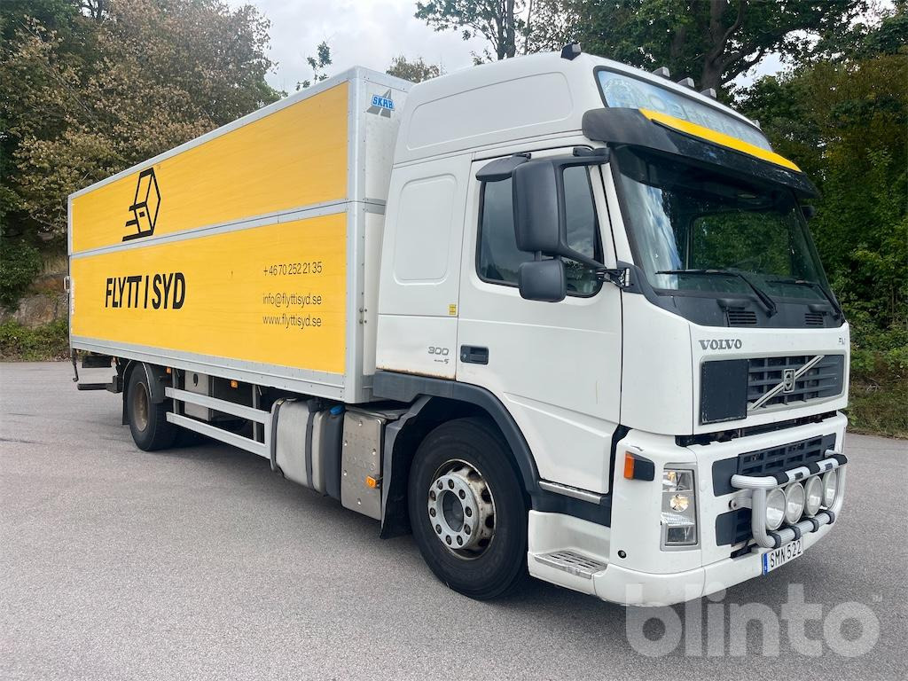 VOLVO FM-300 4X2 - Другая техника: фото 3 VOLVO FM-300 4X2 - Другая техника: фото 3