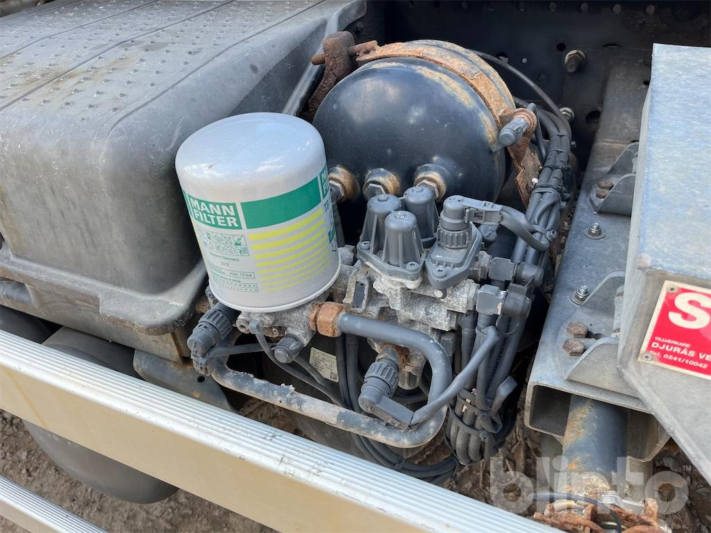 Грузовик MERCEDES BENZ Actros 930,24 V8: фото 14