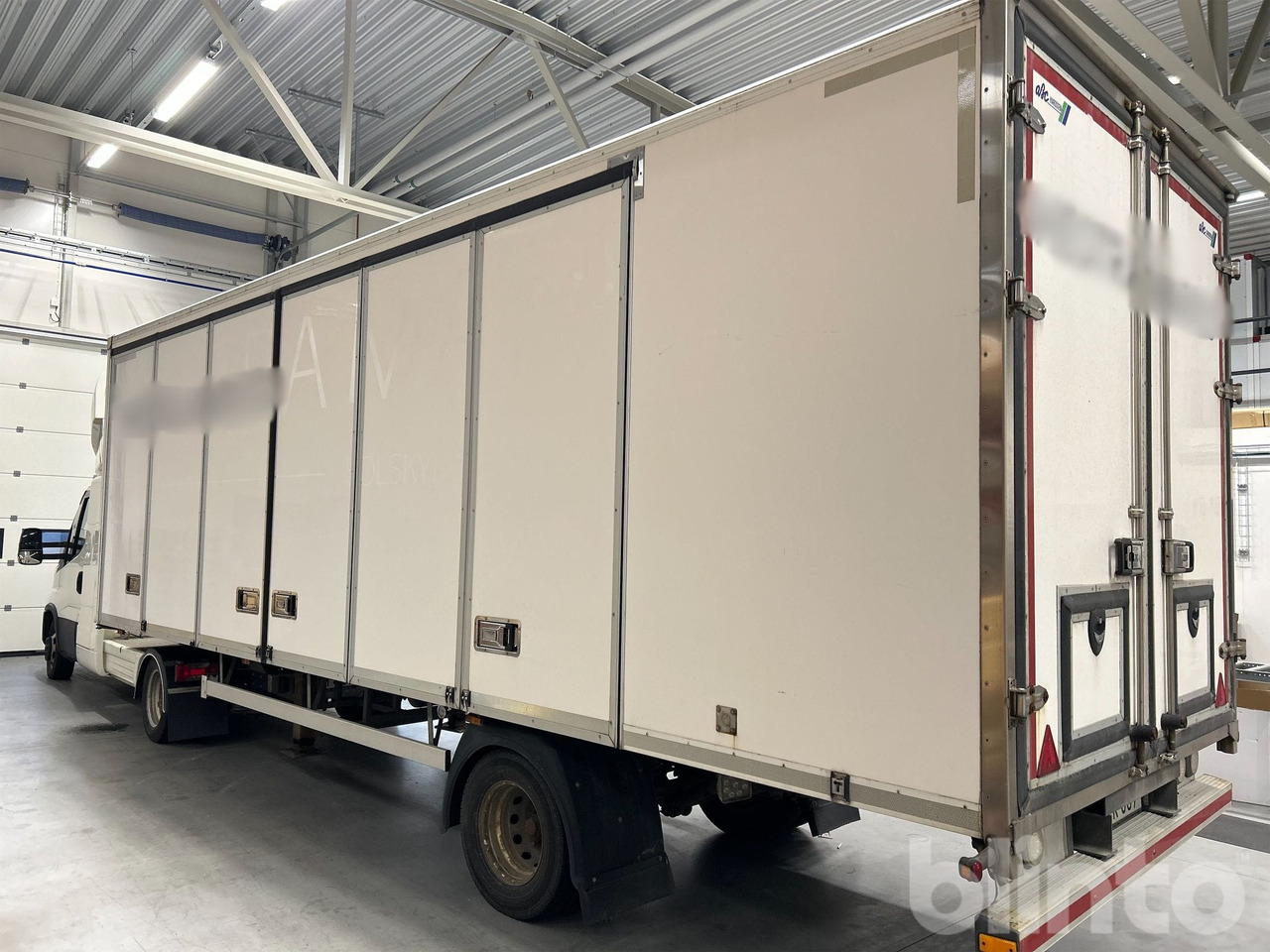 IVECO 40C18 BE - trailer - Малотоннажный седельный тягач, Полуприцеп-фургон: фото 4 IVECO 40C18 BE - trailer - Малотоннажный седельный тягач, Полуприцеп-фургон: фото 4