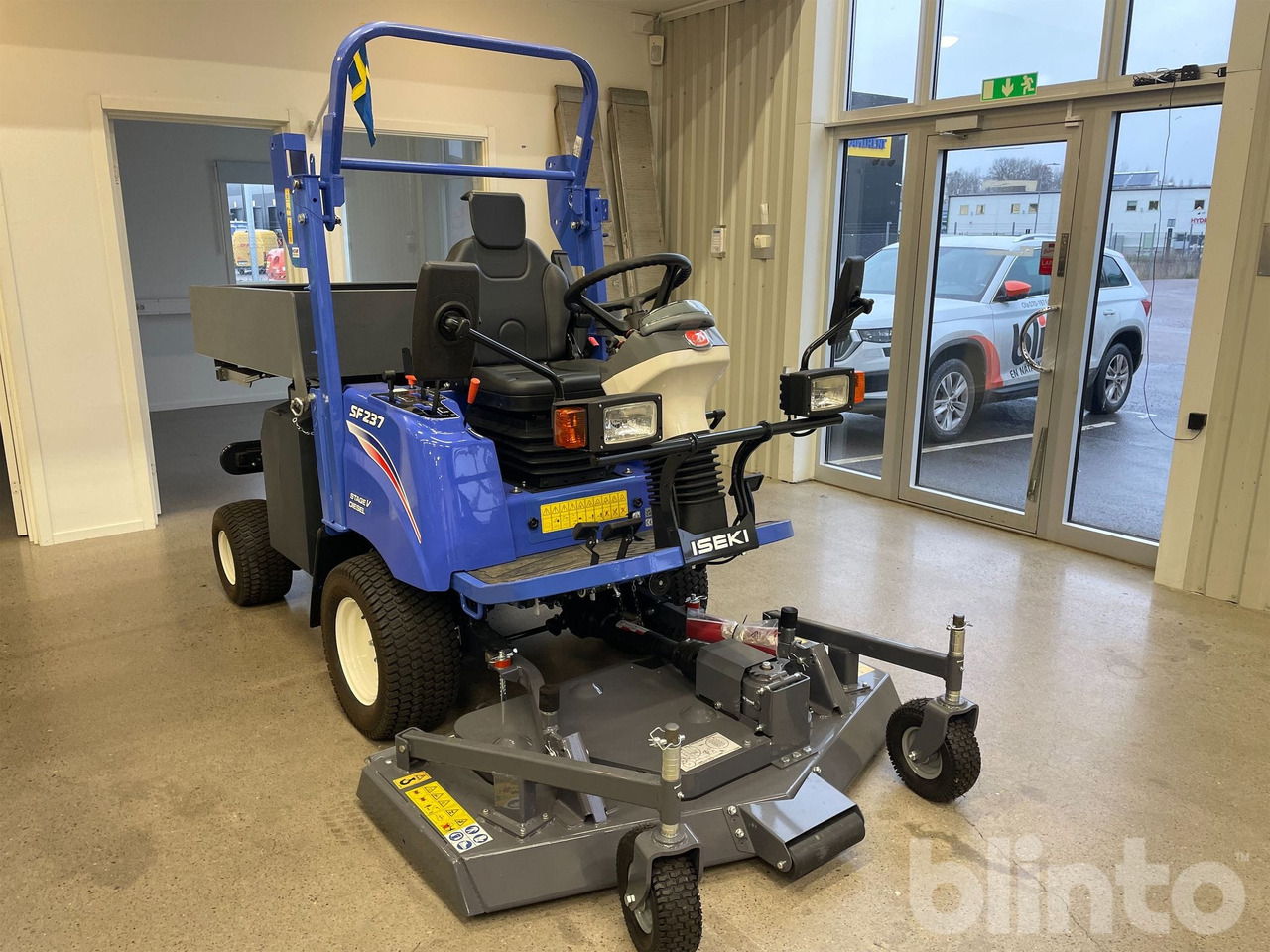 Iseki SF237 - Газонокосилка: фото 1 Iseki SF237 - Газонокосилка: фото 1