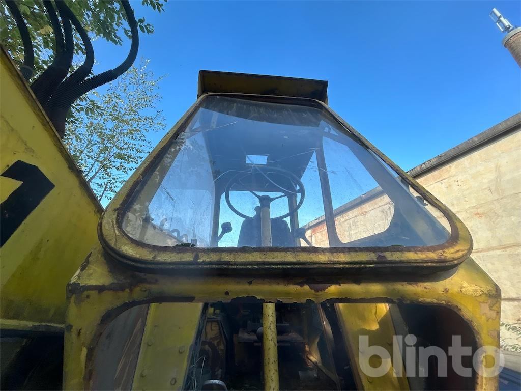 Колёсный экскаватор Liebherr A901: фото 24