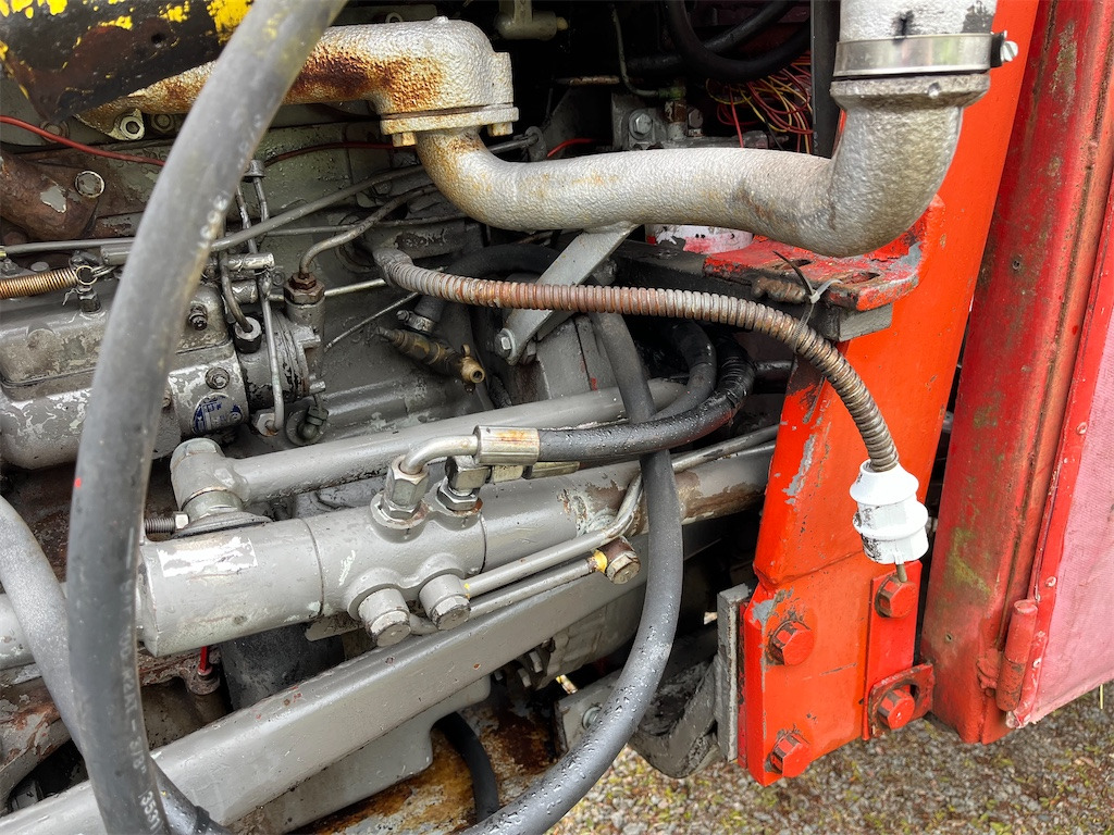 Трактор MASSEY FERGUSON 35 Multipower: фото 25