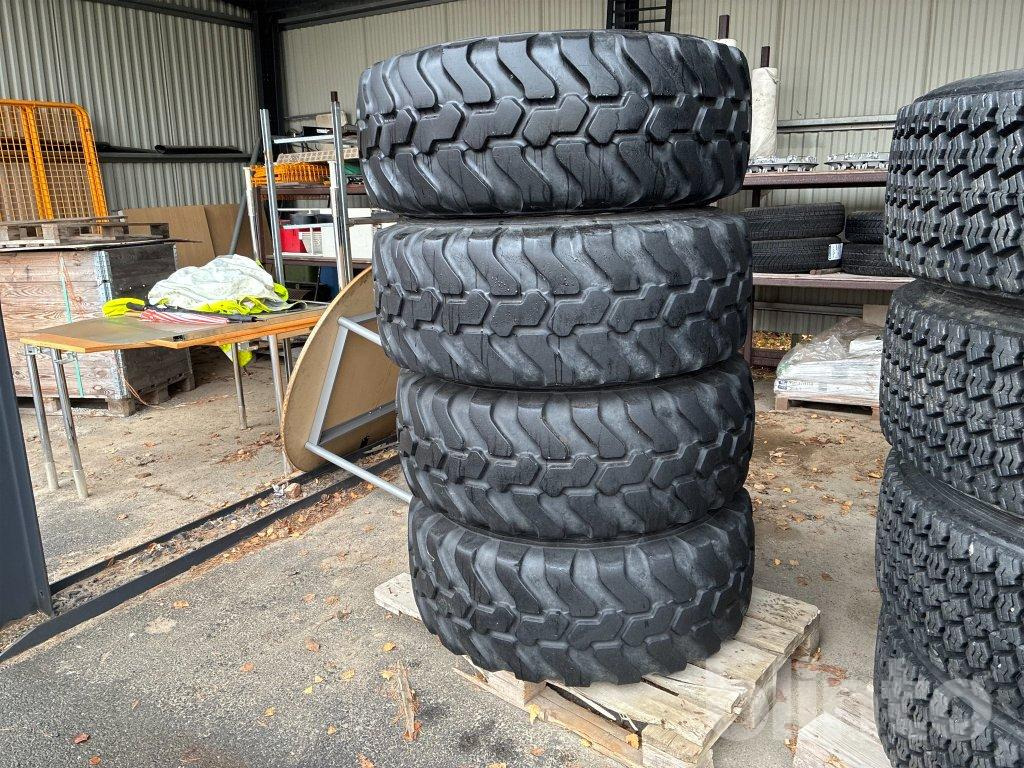 Mitas 405/70 R 20 - Колесо: фото 1 Mitas 405/70 R 20 - Колесо: фото 1