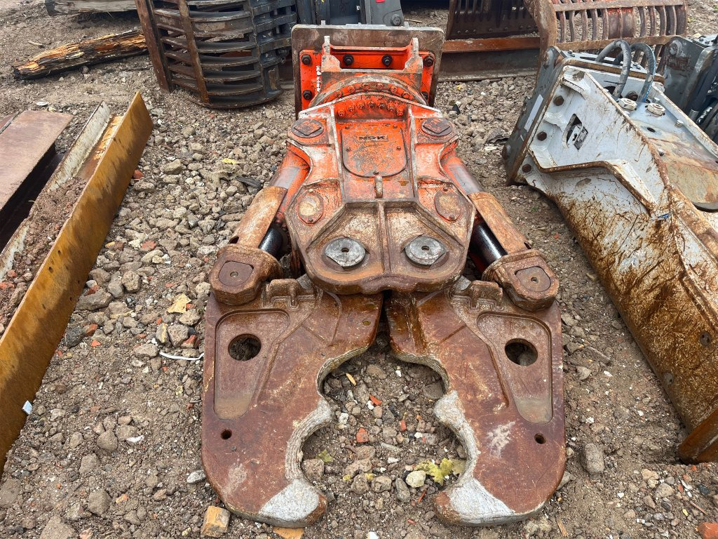 NPK SV250 - Гидроножницы: фото 1 NPK SV250 - Гидроножницы: фото 1