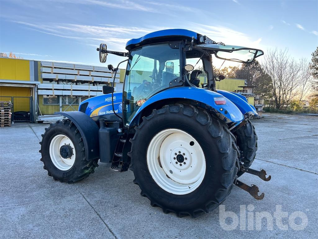 New Holland TS135A (2007) - Трактор: фото 2 New Holland TS135A (2007) - Трактор: фото 2