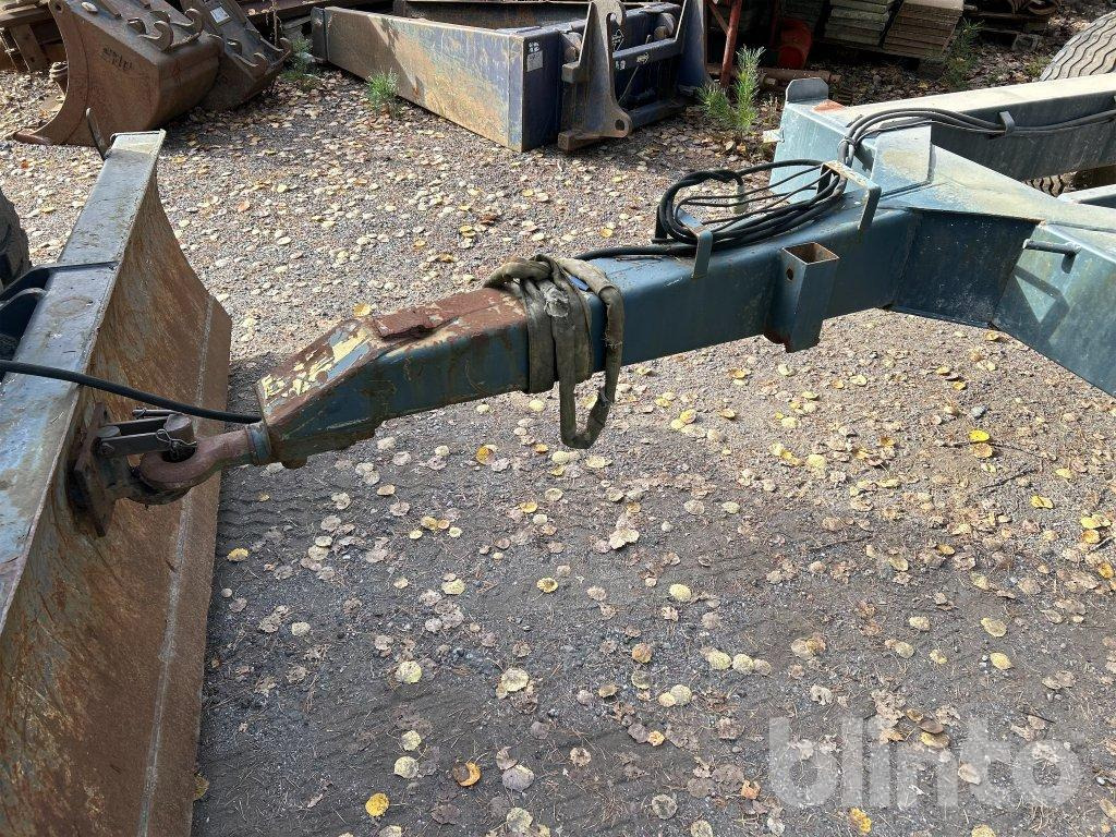 Самосвальный прицеп Palms 950: фото 32 Самосвальный прицеп Palms 950: фото 32