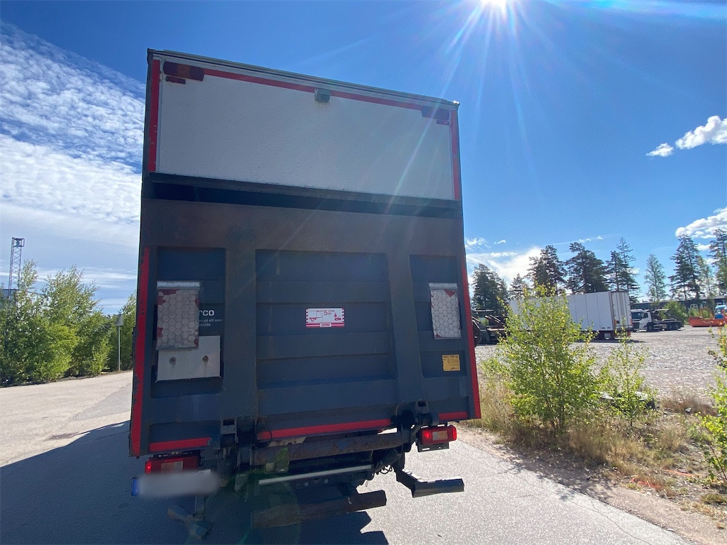 VOLVO FM 4*2 330 - Грузовик с закрытым кузовом: фото 4 VOLVO FM 4*2 330 - Грузовик с закрытым кузовом: фото 4