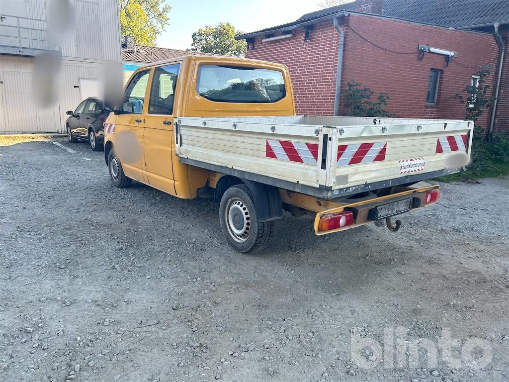 Volkswagen T5 (2010) - Малотоннажный бортовой грузовик, Грузопассажирский фургон: фото 4 Volkswagen T5 (2010) - Малотоннажный бортовой грузовик, Грузопассажирский фургон: фото 4