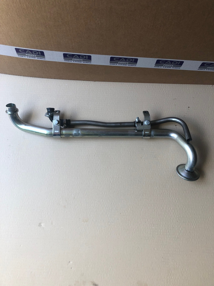 TUBO ASPIRAZIONE OLIO MAN 51057035773 - Двигатель и запчасти для Грузовиков: фото 3 TUBO ASPIRAZIONE OLIO MAN 51057035773 - Двигатель и запчасти для Грузовиков: фото 3