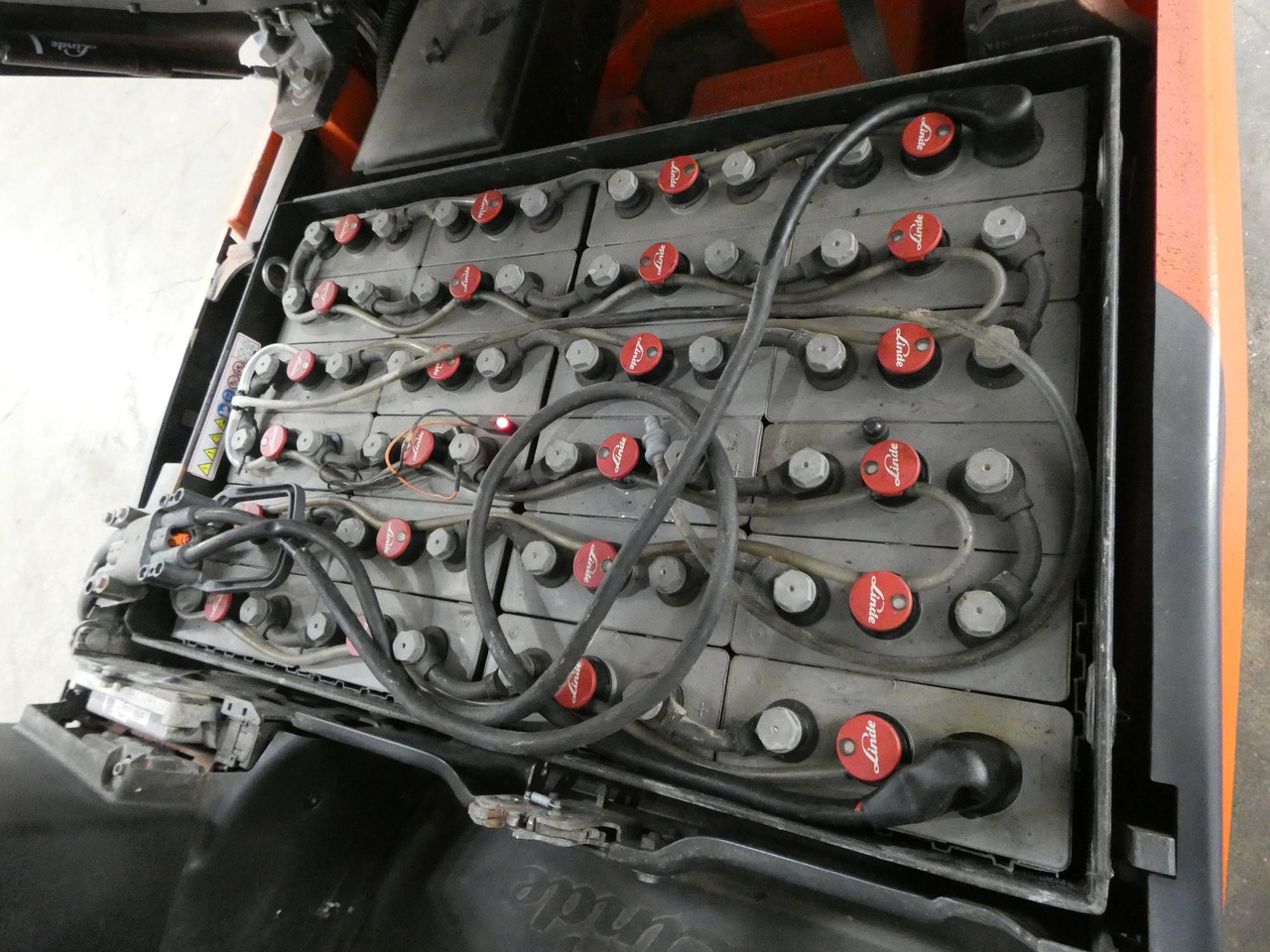 Linde E16C-02 - Электропогрузчик: фото 4 Linde E16C-02 - Электропогрузчик: фото 4