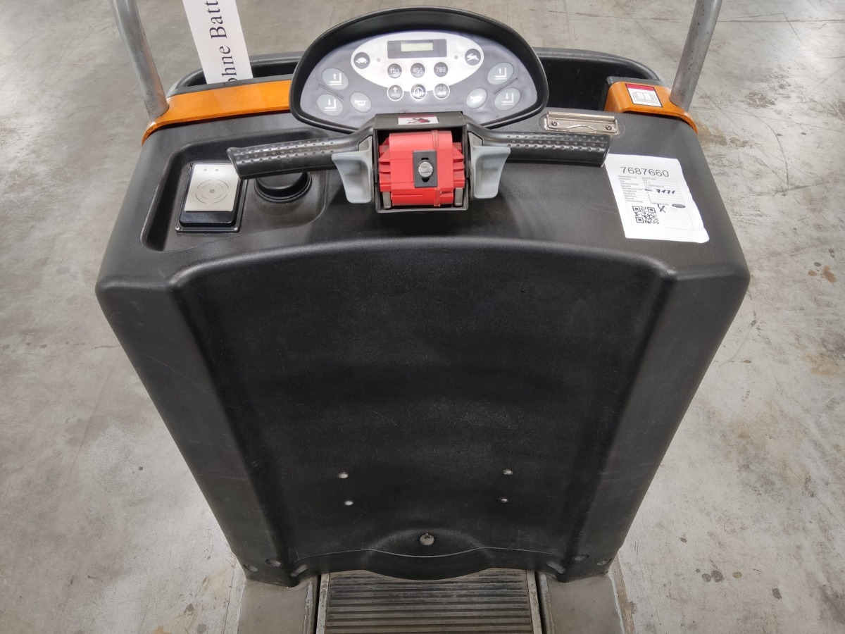 Still CX-T - Складской тягач: фото 3 Still CX-T - Складской тягач: фото 3