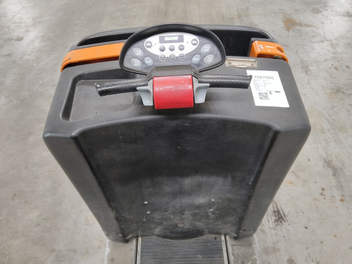 Still CX-T - Складской тягач: фото 3 Still CX-T - Складской тягач: фото 3