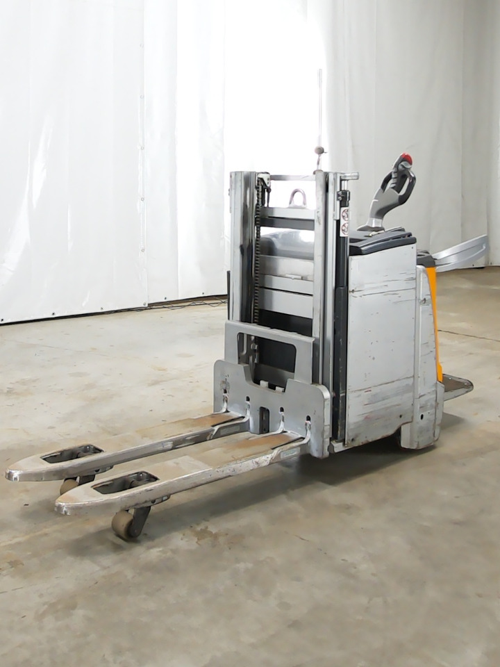 Still EXD-SF20 - Штабелер: фото 1 Still EXD-SF20 - Штабелер: фото 1