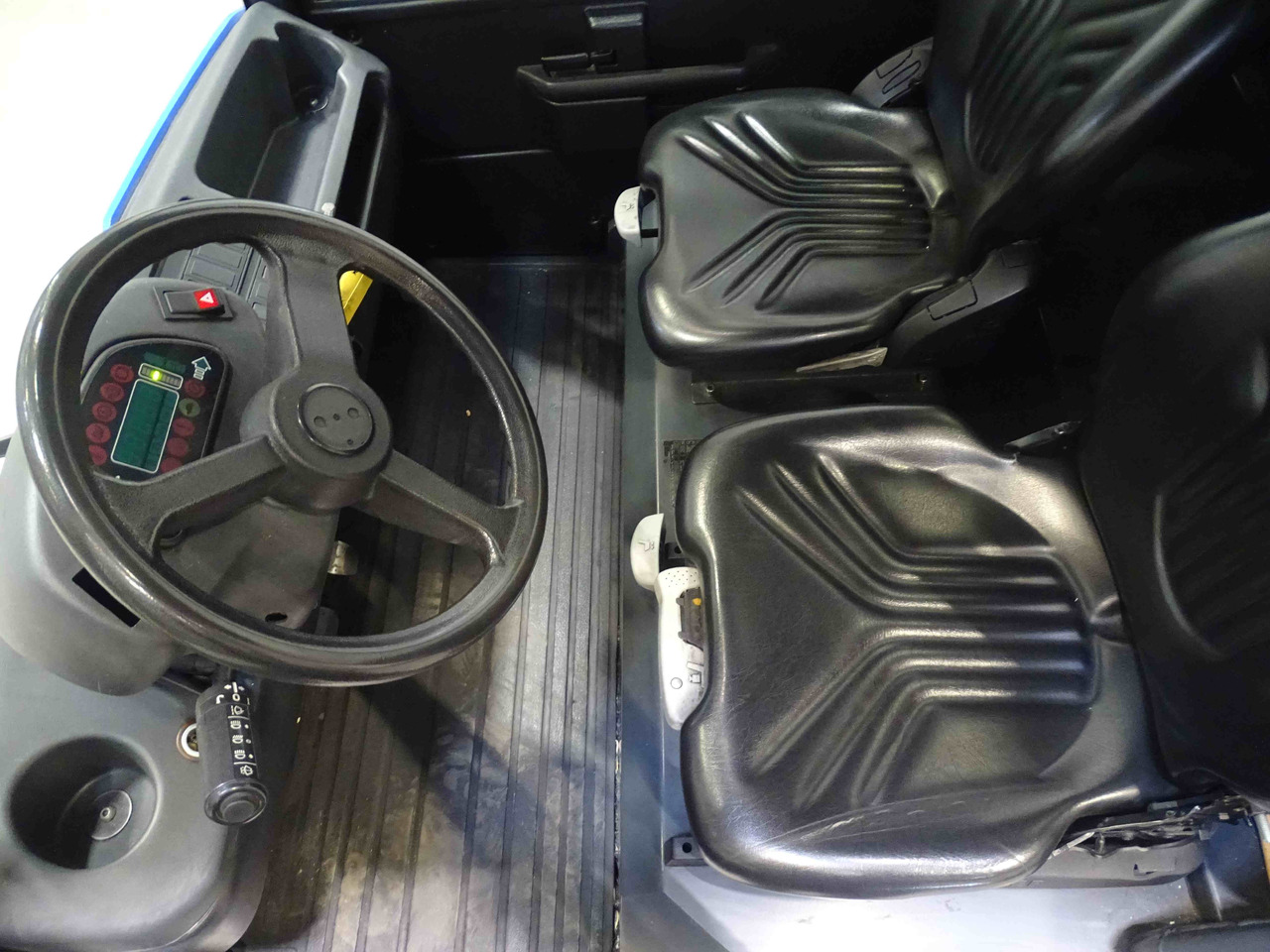 Still R07-25 - Складской тягач: фото 3 Still R07-25 - Складской тягач: фото 3