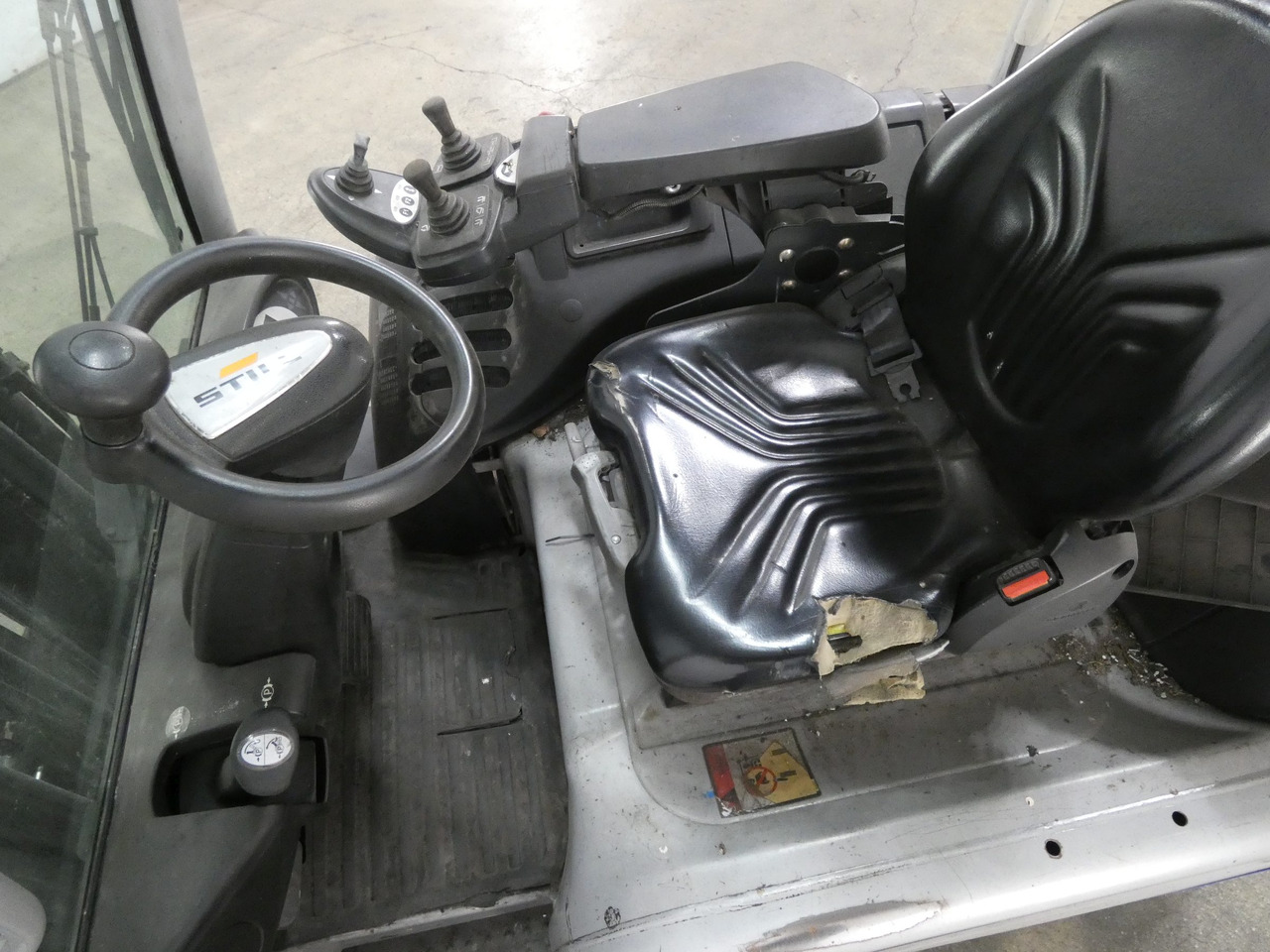 Still RX20-20P - Электропогрузчик: фото 3 Still RX20-20P - Электропогрузчик: фото 3