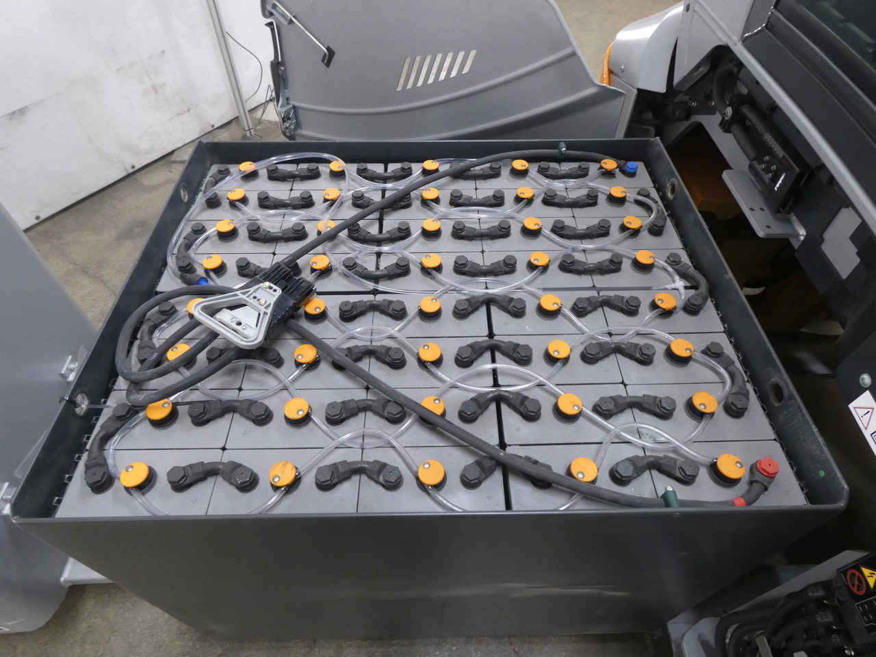 Still RX60-30L - Электропогрузчик: фото 4 Still RX60-30L - Электропогрузчик: фото 4